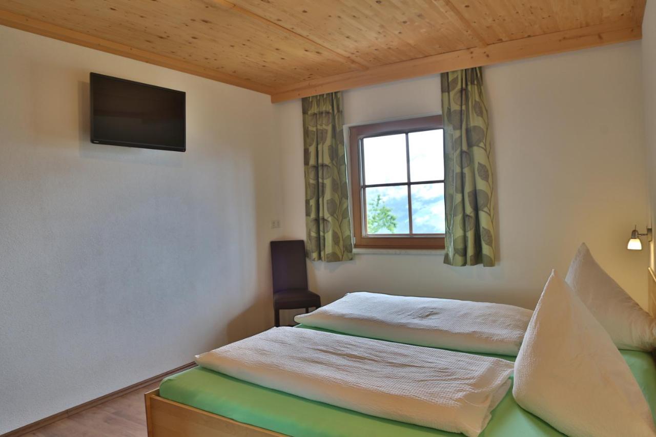 דירות Zellberg Haus Burbach מראה חיצוני תמונה